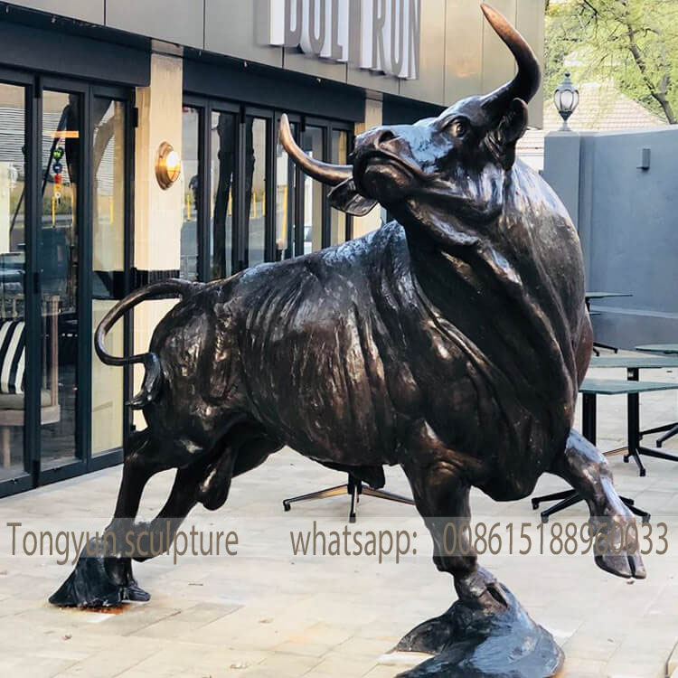Life Size Big Bull Statue for Outdoor Decoration