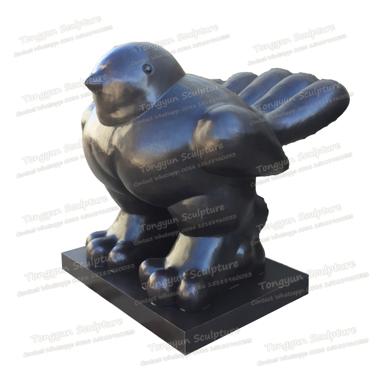 铸铜厂直销定制纯铜户外大型现代胖鸟雕塑动物雕塑
