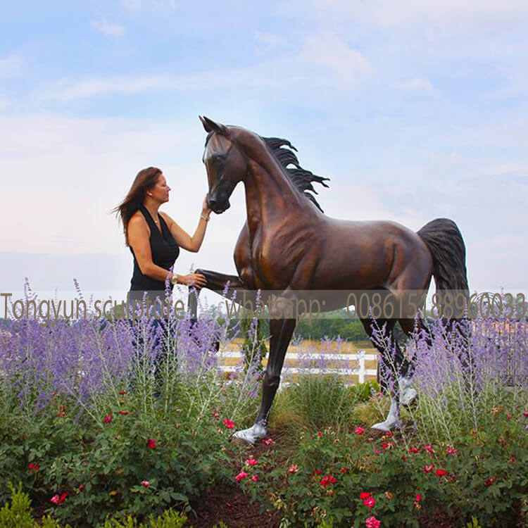 Large Horse Sculpture manufacturer 