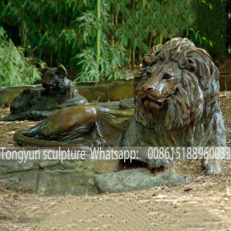 狮子公园雕塑
