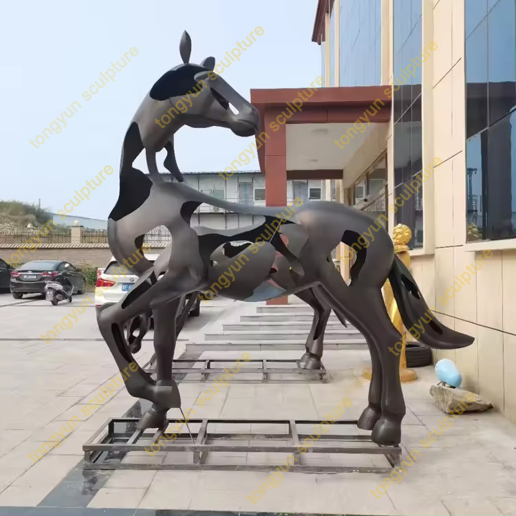 Metal Animal Statue Large Life Size Mirror Stainless Steel Horse Sculpture For Outdoor Decor Hollow Horse Sculpture