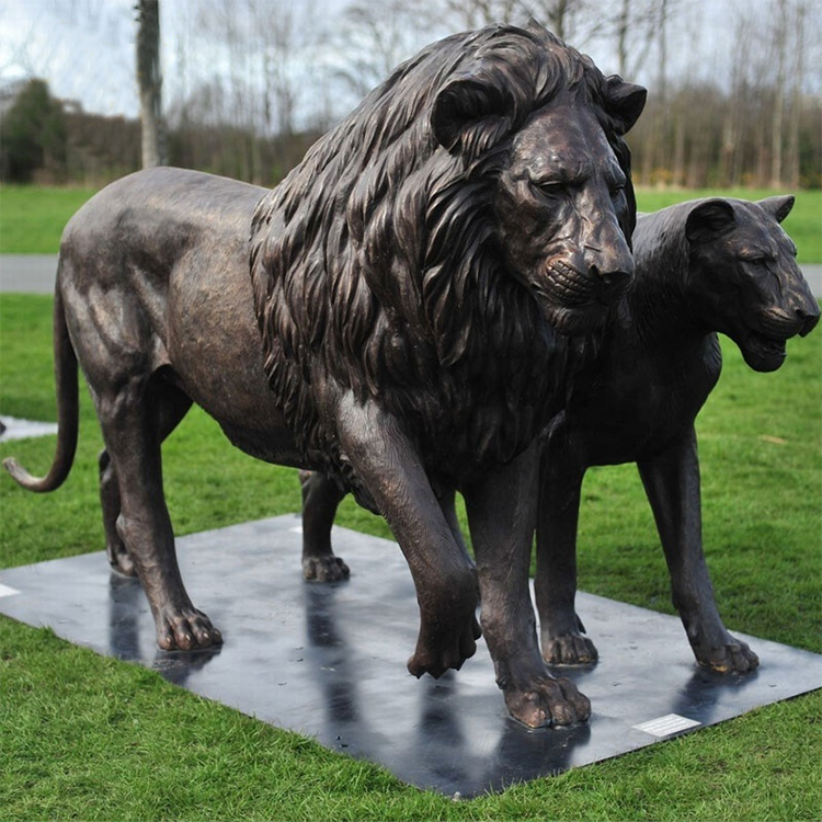 High Quality Life Size Antique Bronze Lion Statue Lion Sculpture For Outdoor Garden Decoration Animal sculpture