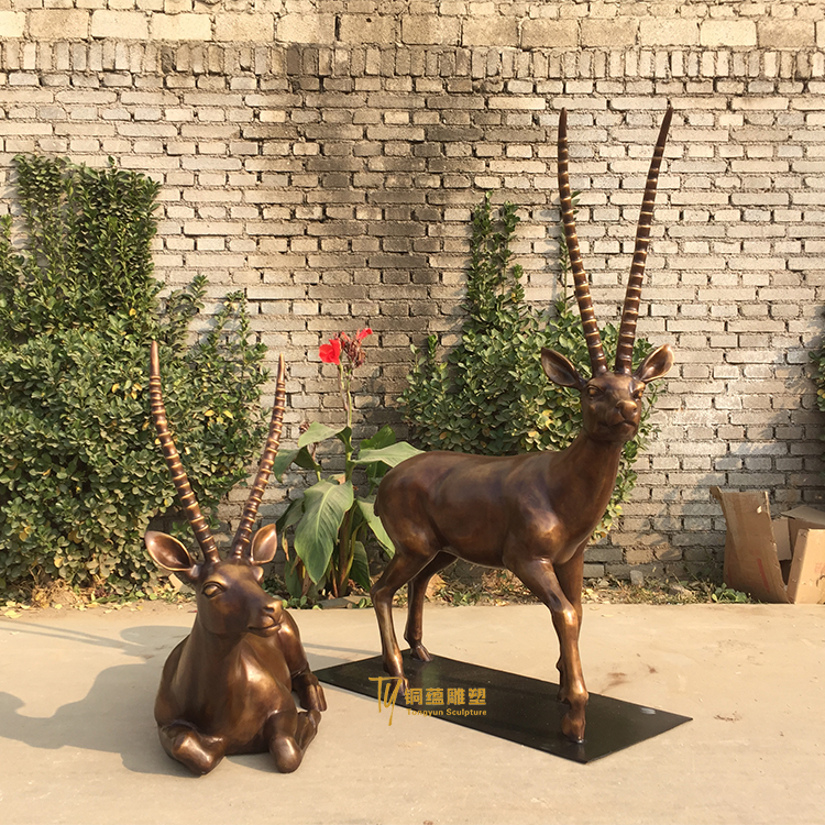 Outdoor Life Size Golden Bronze Antelope Sculpture