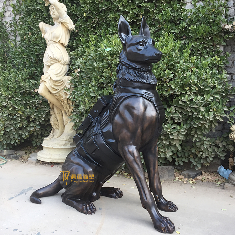 High Quality Handmade Polished Brass Bronze Police Dog Statues Sculpture For Outdoor Decor