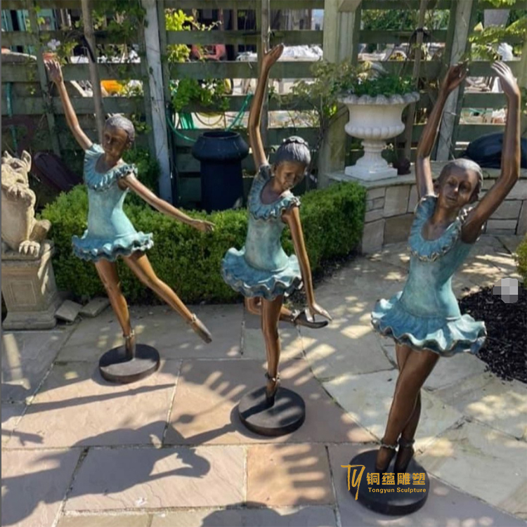 popular design cast life-size bronze children playing leapfrog garden statues for sale